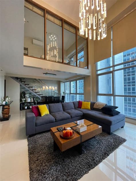 For Sale: 2 Bedroom Loft Type Unit at The Columns, .